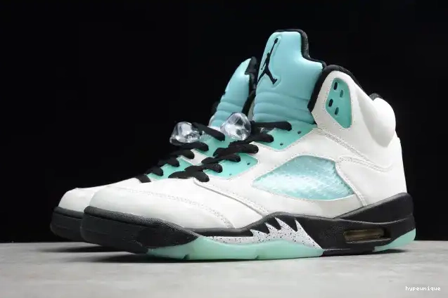HYPE Air CN2932-100 5 Island Jordan Green 0614